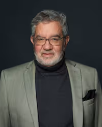 Bruce Apar